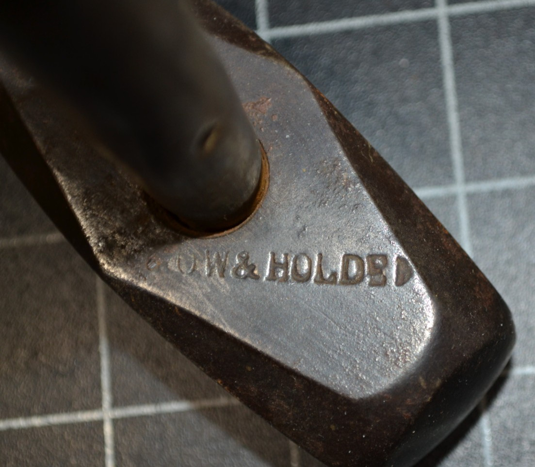 TROW & HOLDEN - BARRE, VT - HAND DRILLING HAMMER - 1 3/4# - VERY GOOD