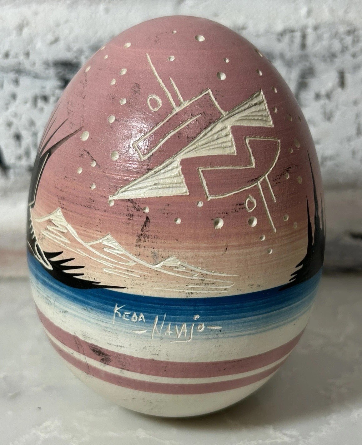 VTG Navajo Keda Dineh Native American Pottery Egg Hand Painted Carved Signed