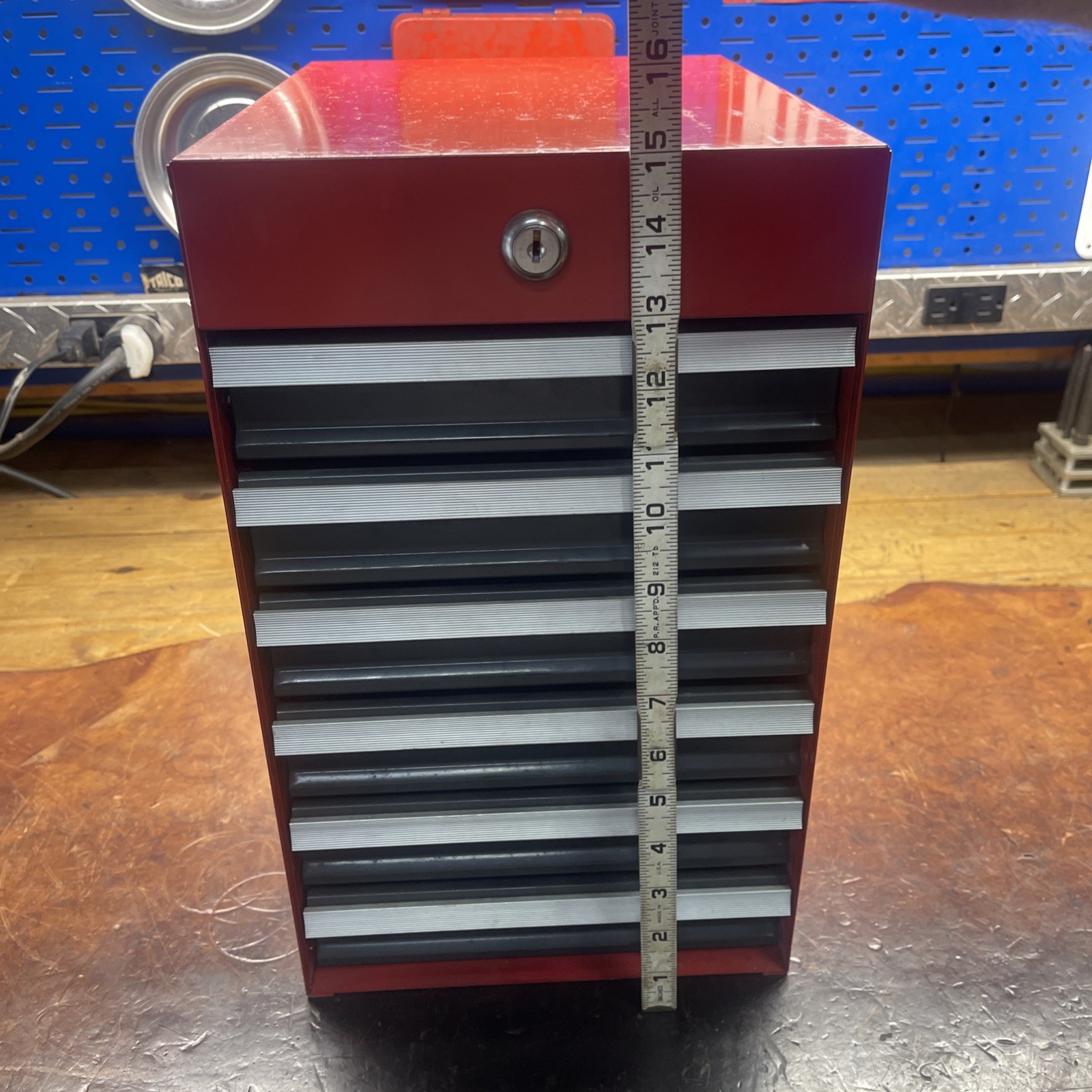 Vintage Sears Craftsman Hanging Side Tool Box - 706.652030 W/ Keys