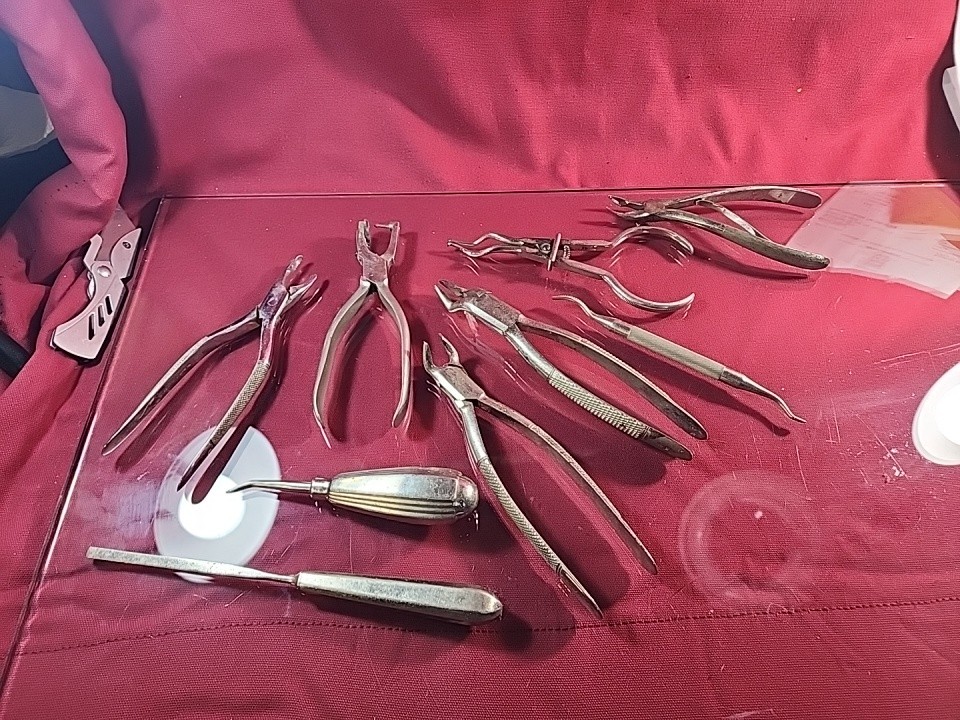 Antique Dentistry Tool And Wall Cabinet Early 1900s Medical