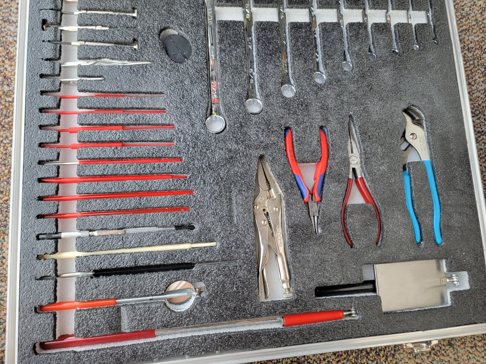 Joint Electronics Military Electronic System Tool Kit TK-105A/G Wilson Case EXC!