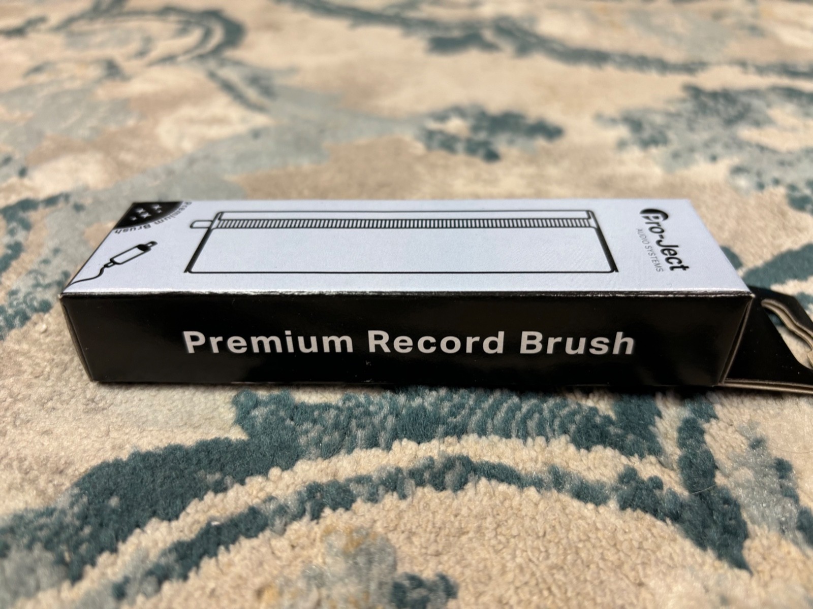 Pro-Ject: Brush It Premium Grounded Record Cleaning Brush - NEW