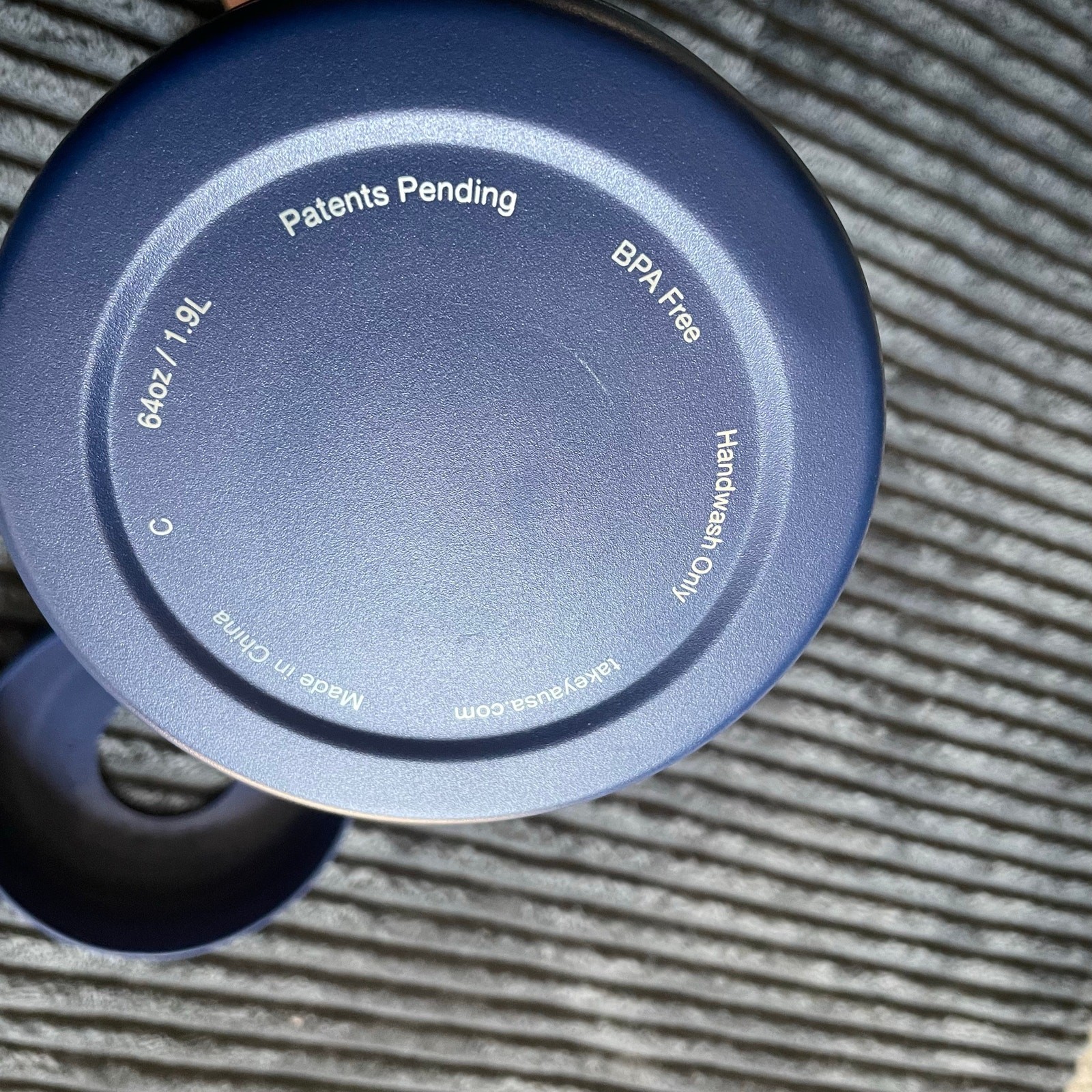 Takeya Actives 64oz Insulated Water Bottle Midnight Blue Leakproof- UGA Dawgs