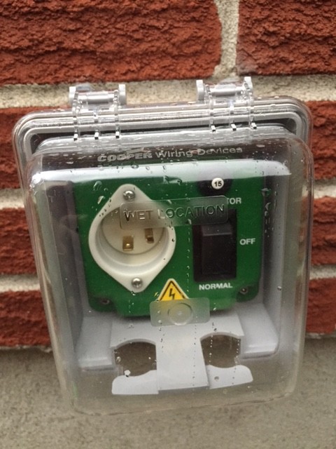 The Original EZ GENERATOR TRANSFER SWITCH - UL / CSA Approved - USA Made - 12OV