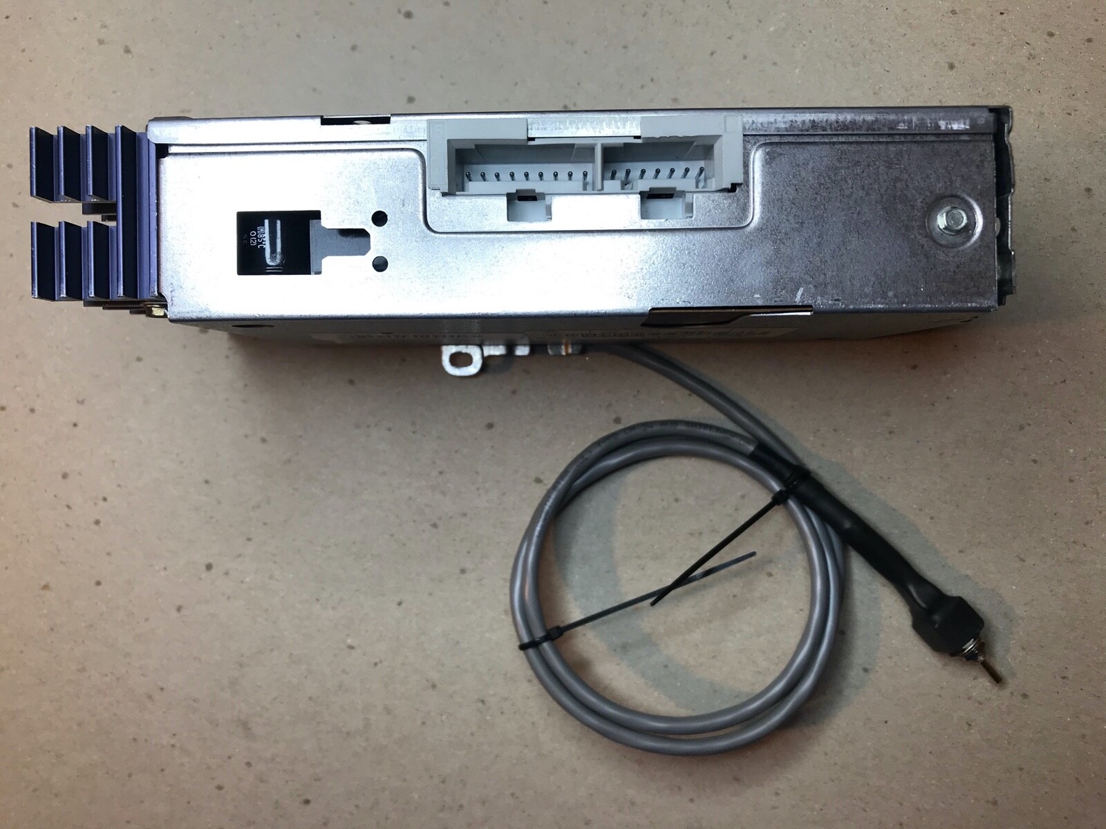 CHEVY-GMC 88-94 TRUCK RADIO-with-EQ H.O. RECEIVER BLUETOOTH GM DELCO CDM AMP BT