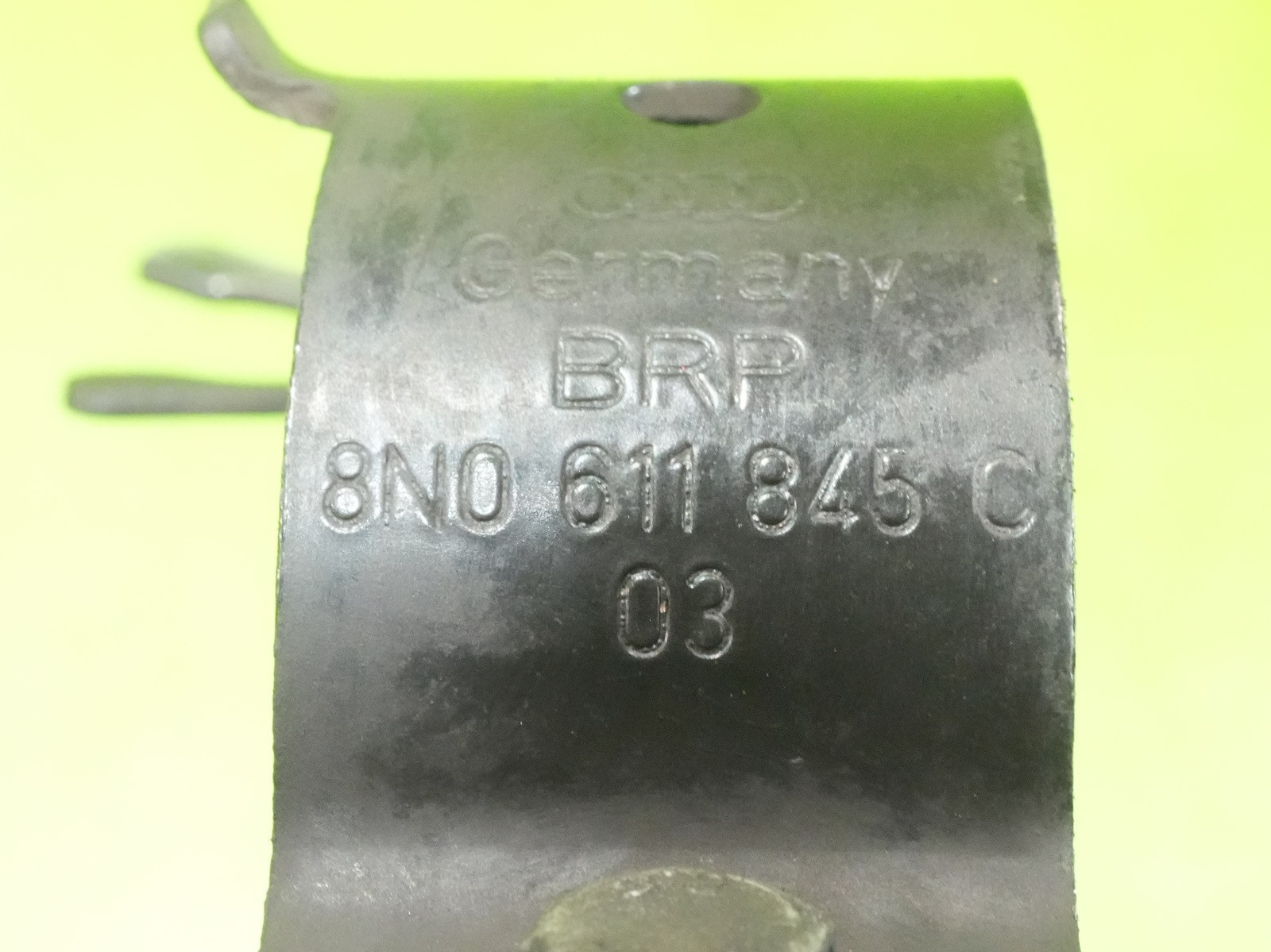 00-06 Audi TT OEM 8N611845 front strut brake hose line mount bracket holder