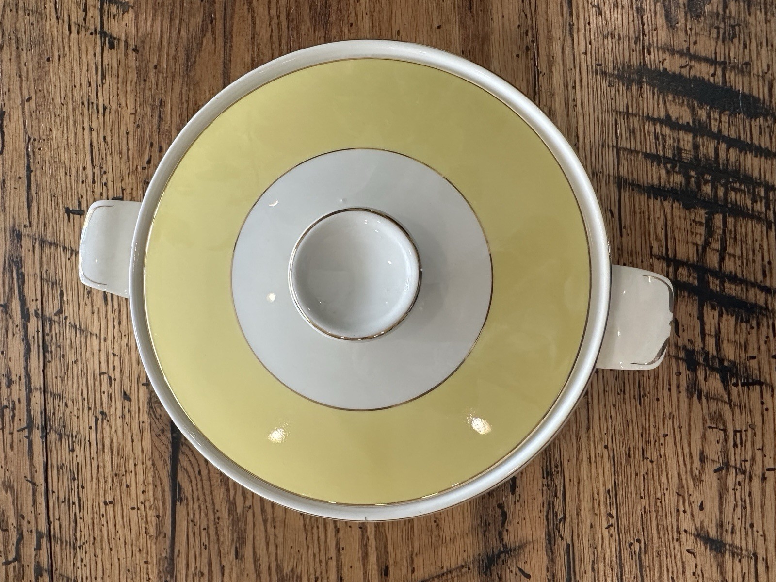 Vtg century autumn gold Wheat, Ohio covered casserole dish, vegetable pot W/Lid