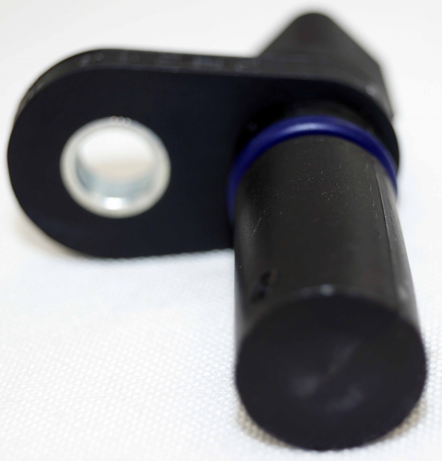 Genuine OEM Motorcraft DU70 Engine Camshaft Position Sensor Ford 1W7Z6B288AB