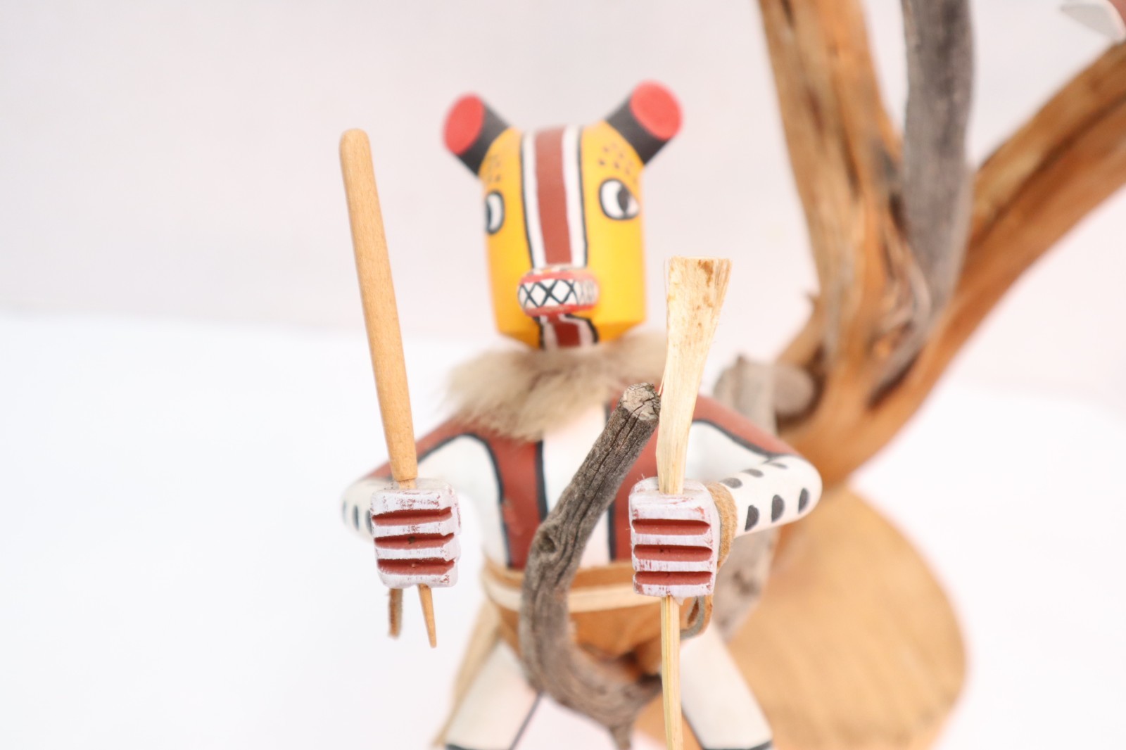 VTG Hopi Pueblo Kachina Doll Scene Native American Climbing TREE Sculpture 22"