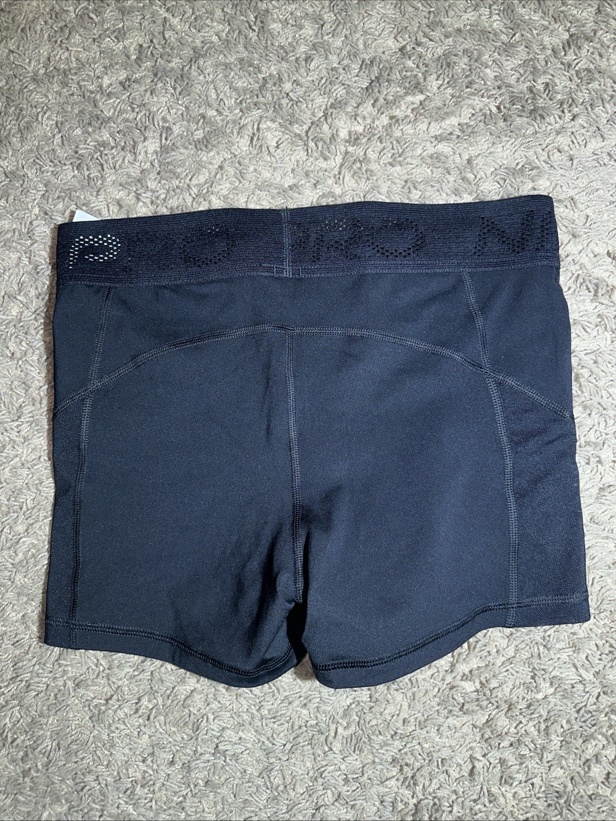 NEW Women's Nike Pro Mid Rise 3" Mesh Paneled Shorts Black Size Medium MSRP $40