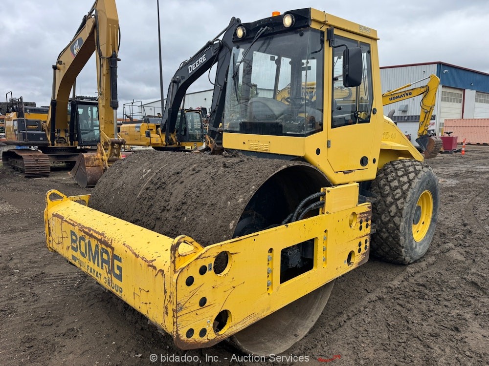 2012 Bomag BW211D-40 84" Smooth Single Drum Roller Vibratory Compactor bidadoo