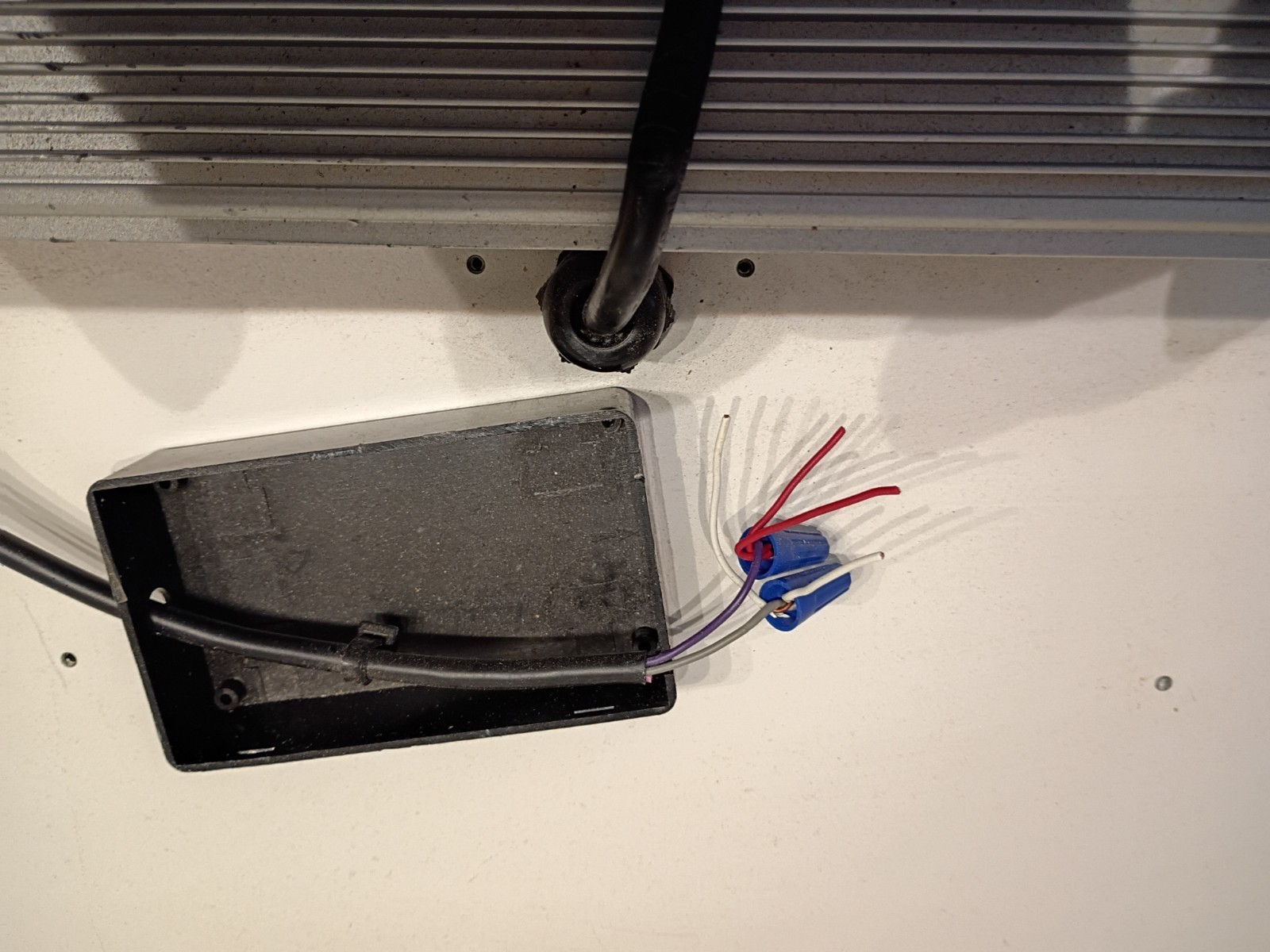 HLG 650R Diablo LED Grow Light, Used Horticulture Lighting