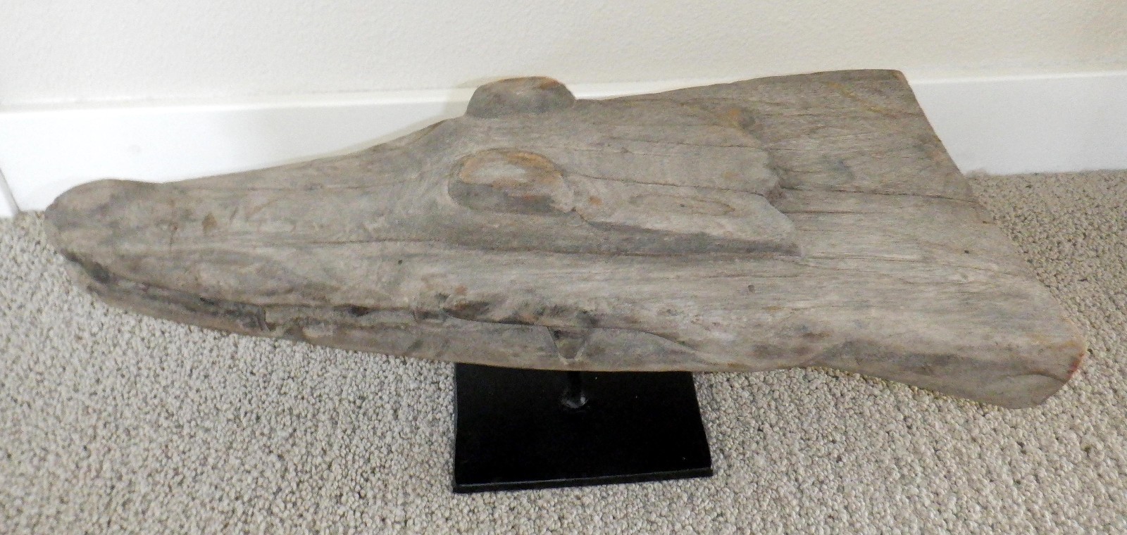 Sepik River Papua New Guinea Carved Canoe Prow, 17 inch on metal stand