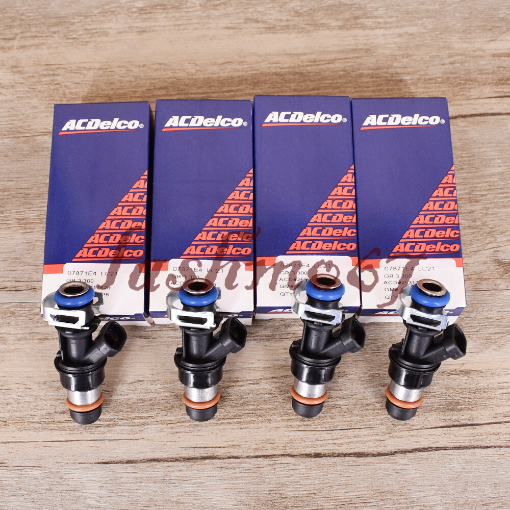 8X OEM Fuel Injectors For 01-07 Chevy Silverado 4.8L 5.3L 6.0L 25317628 17113698