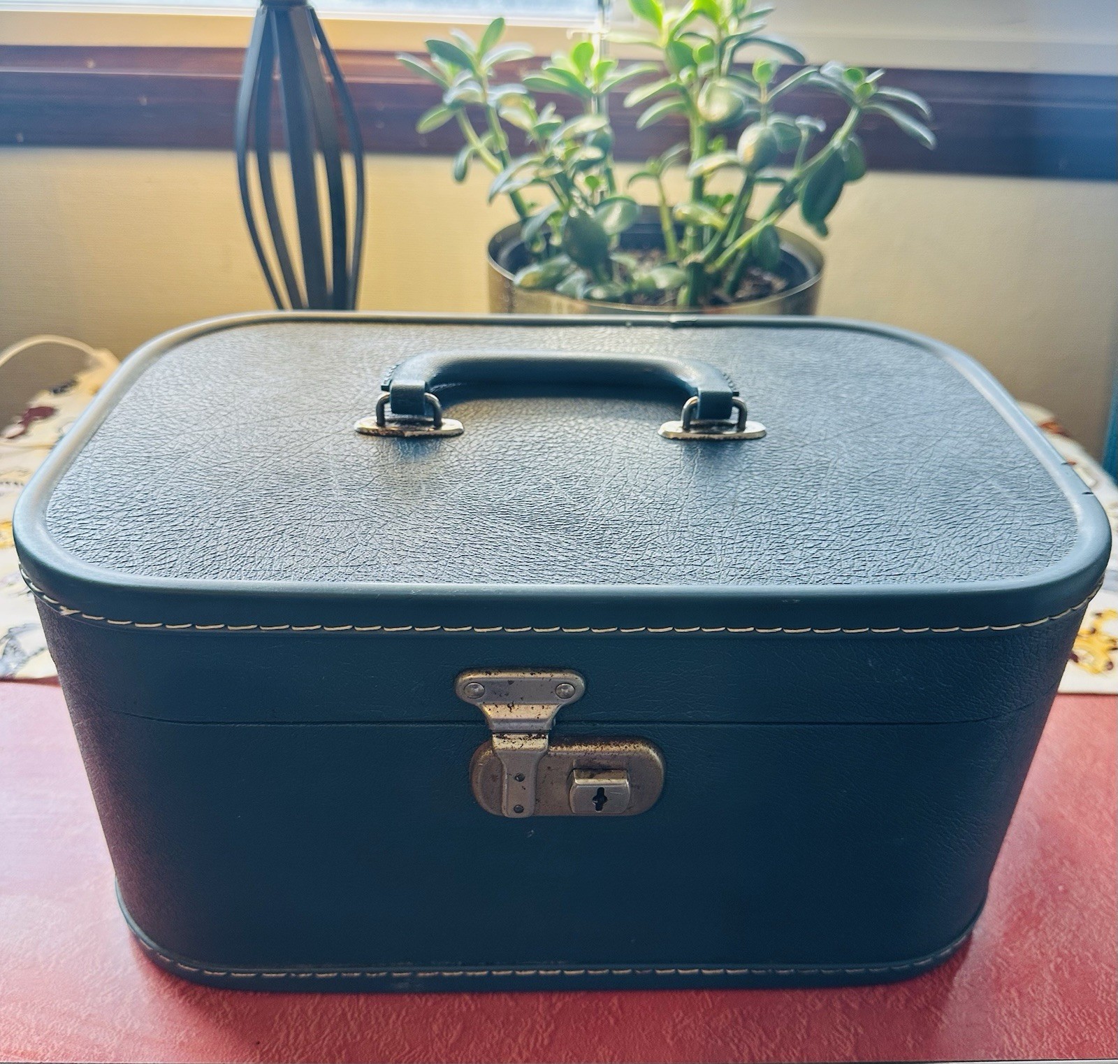 Vintage Bartender / Bartending Portable Cocktail Traveling Bar Kit With Case