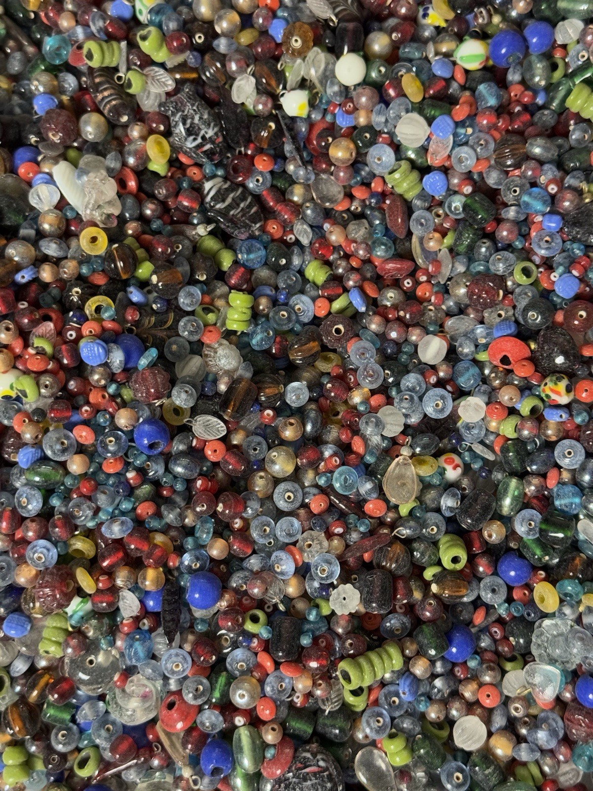 No. 2 EVERYTHING Mix 2 lb. Vintage Indian Glass Beads Lot Crafts Jewelry 800+