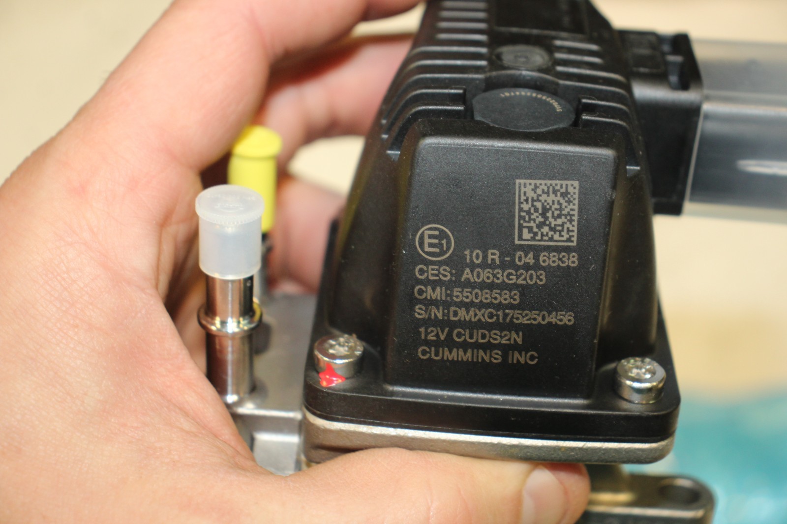 OEM Cummins Exhaust Doser DEF Pump 5508583 A063G203 10R-046838