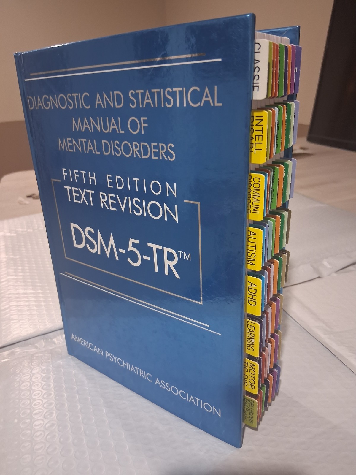 Diagnostic and Statistical Manual of Mental Disorders, DSM-5-TR HARDCOVER