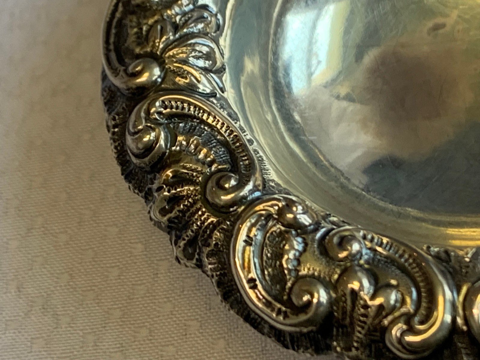 Antique Sterling Silver Condiment Dish Master Salt Cellar 37.84g Floral Repousse