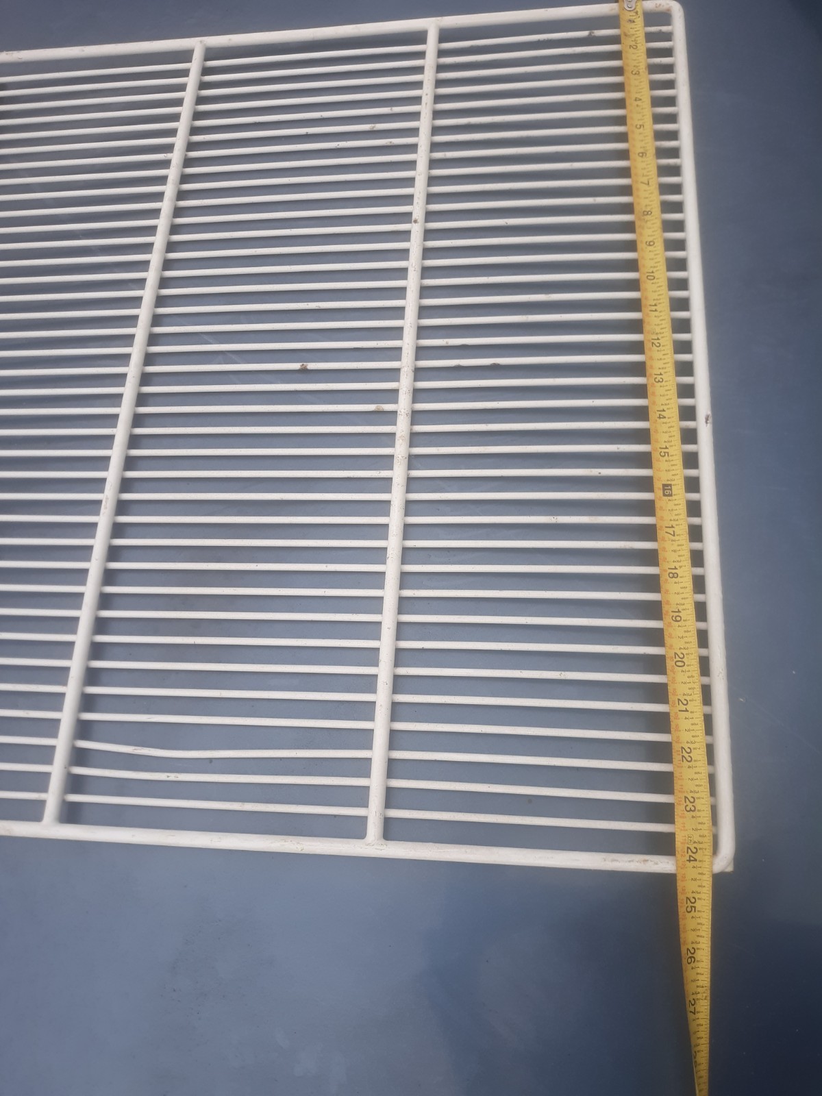 True Shelf GDM-72 OR GDM-72F wire shelf white used.