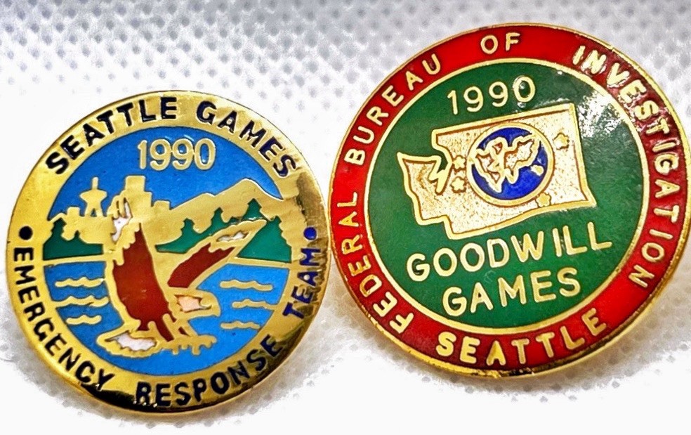 Rare 4 Pin FBI Set 1990 Goodwill Games FBI /SWAT, ERT and Air Support Bin B2