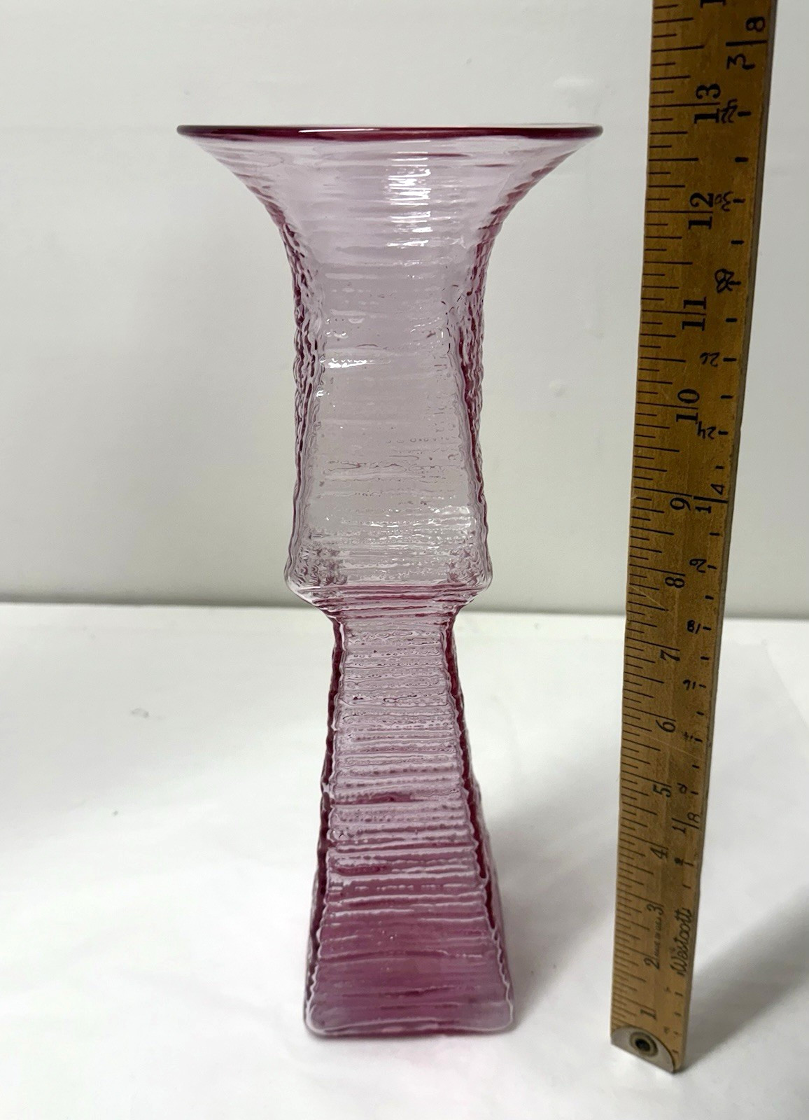 Blenko Mid Century Modern Rose Pink Textured Vase. Husted #6223 🐝