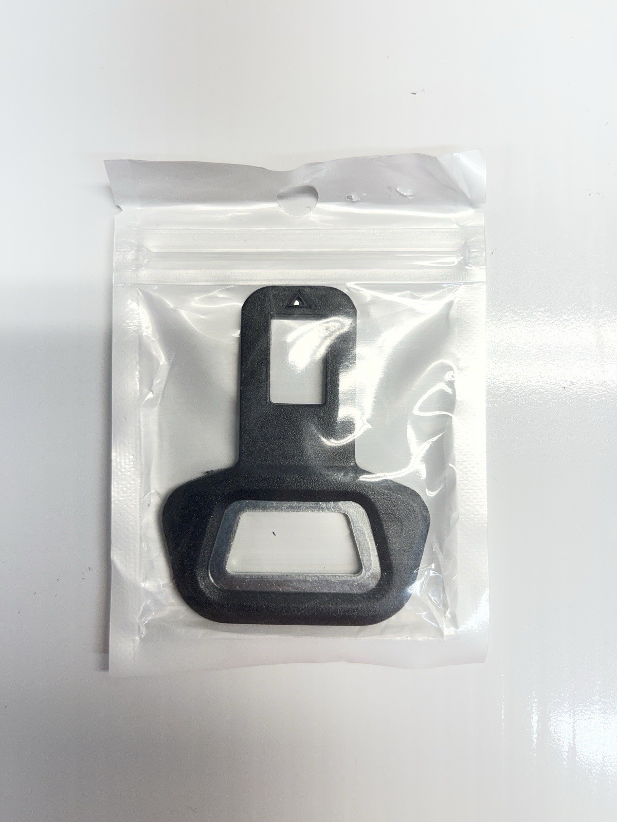 Seat Belt Mounted Bottle Opener – Vehicle Car Truck SUV VMBO Style. 2 Pieces