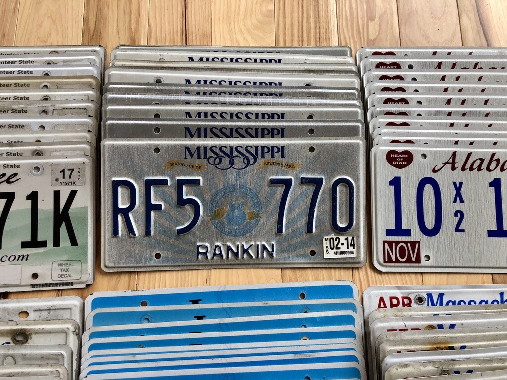 100 License Plates- 10 of Each State in Craft Condition