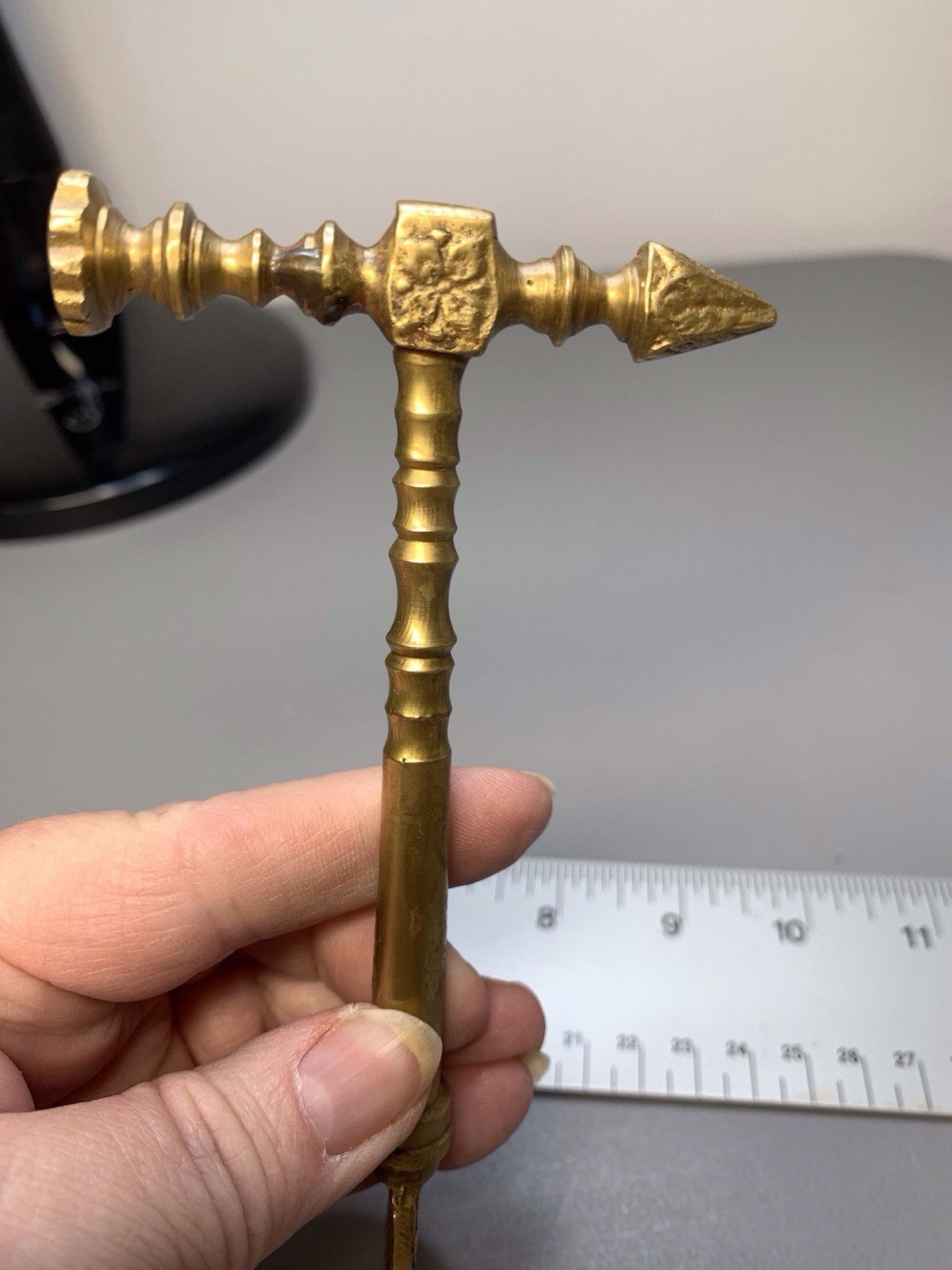 VINTAGE BRASS ICE HAMMER BOTTLE OPENER BEAUTIFUL COLLECTIBLE