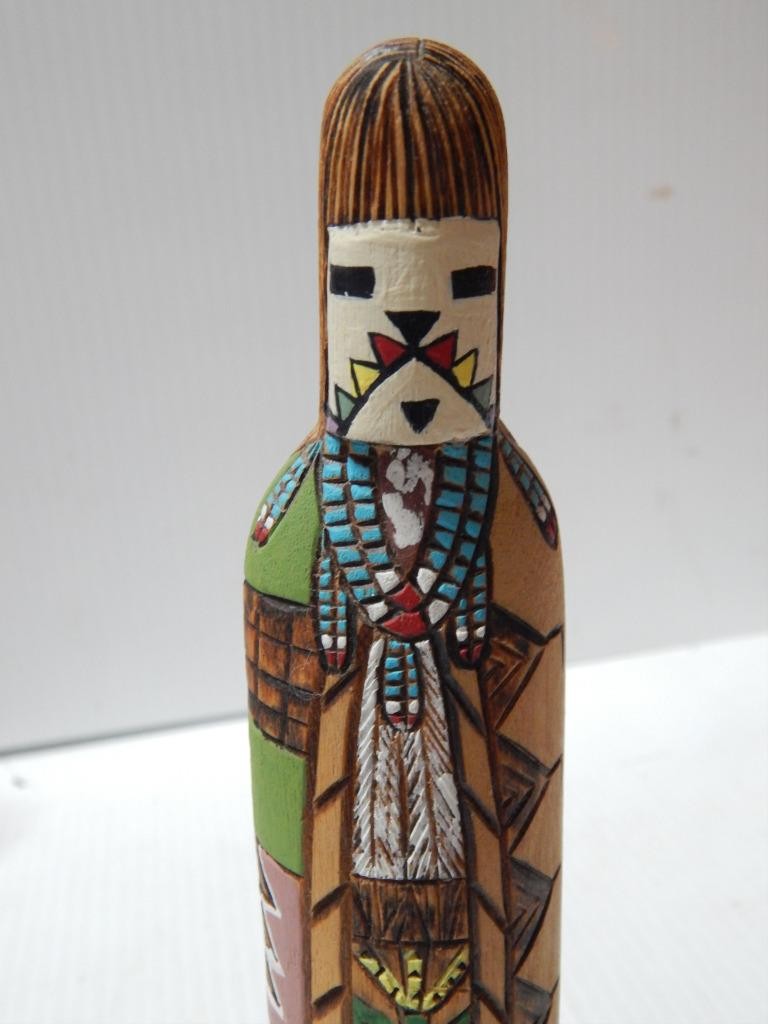 VINTAGE L.M. SAVAGE SGND HOPI PUEBLO INDIAN HAVASUPAI GIRL KACHINA DOLL / CRVG