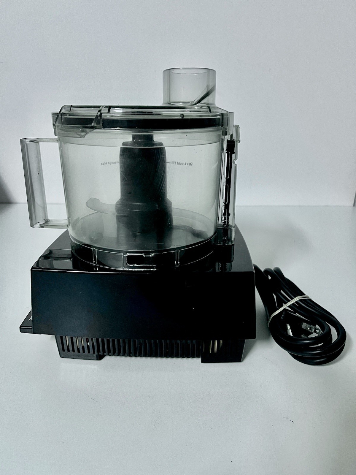 Waring Commercial WFP11SW 2.5 Qt Food Processor - LiquiLock Seal 3/4 HP Motor