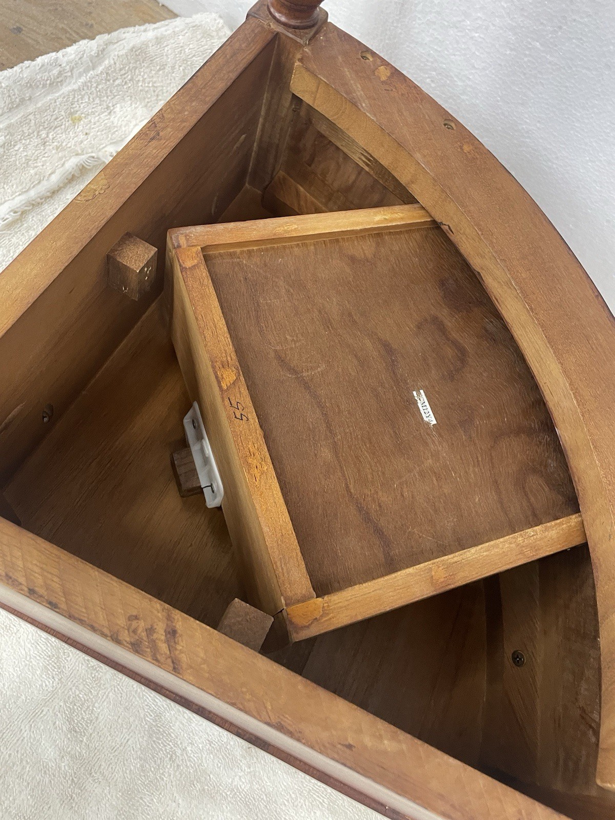 Corner Stand w Shelf, Drawer Sheraton Style Accent Table