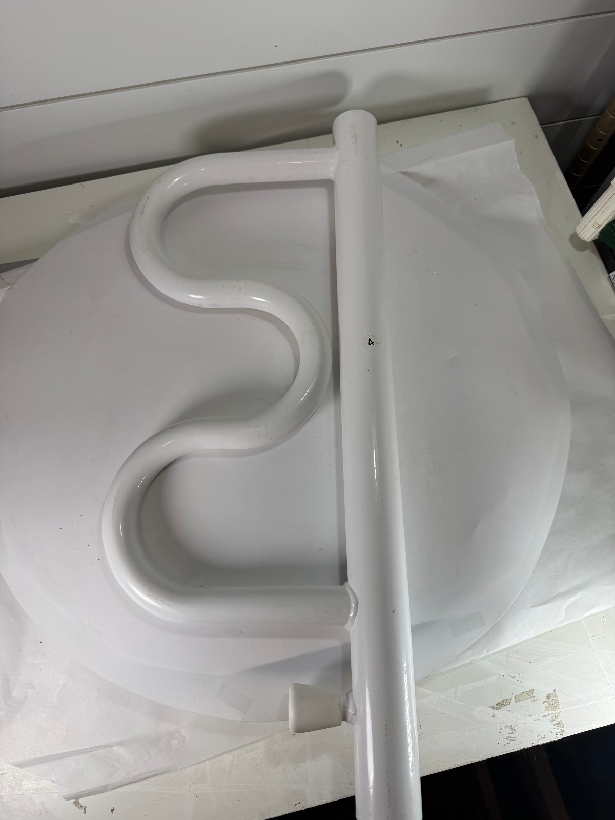 Adjustable Bed Assist Rail Support Security Pole Floor-to-Ceiling Grab Bar