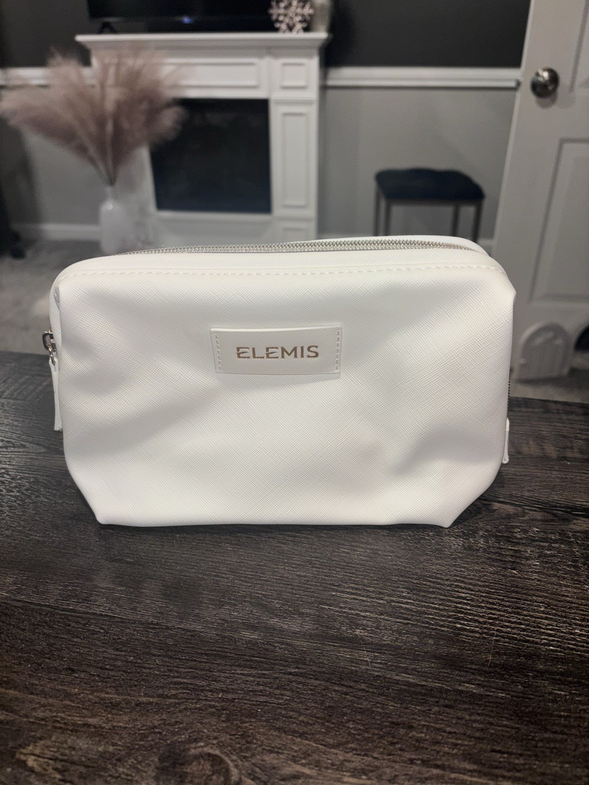 Elemis White Cosmetic Makeup Travel  Bag W/ Wide Top - Approximately 8x5x4 - NEW