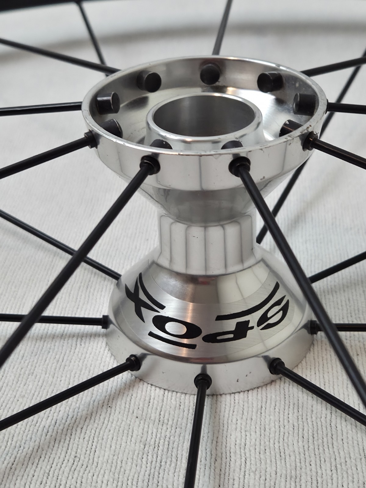 Spinergy SPOX 22" Wheelchair Wheel (1) L 24 .18.111X2 Aluminum w/ RB-2RS Bearing