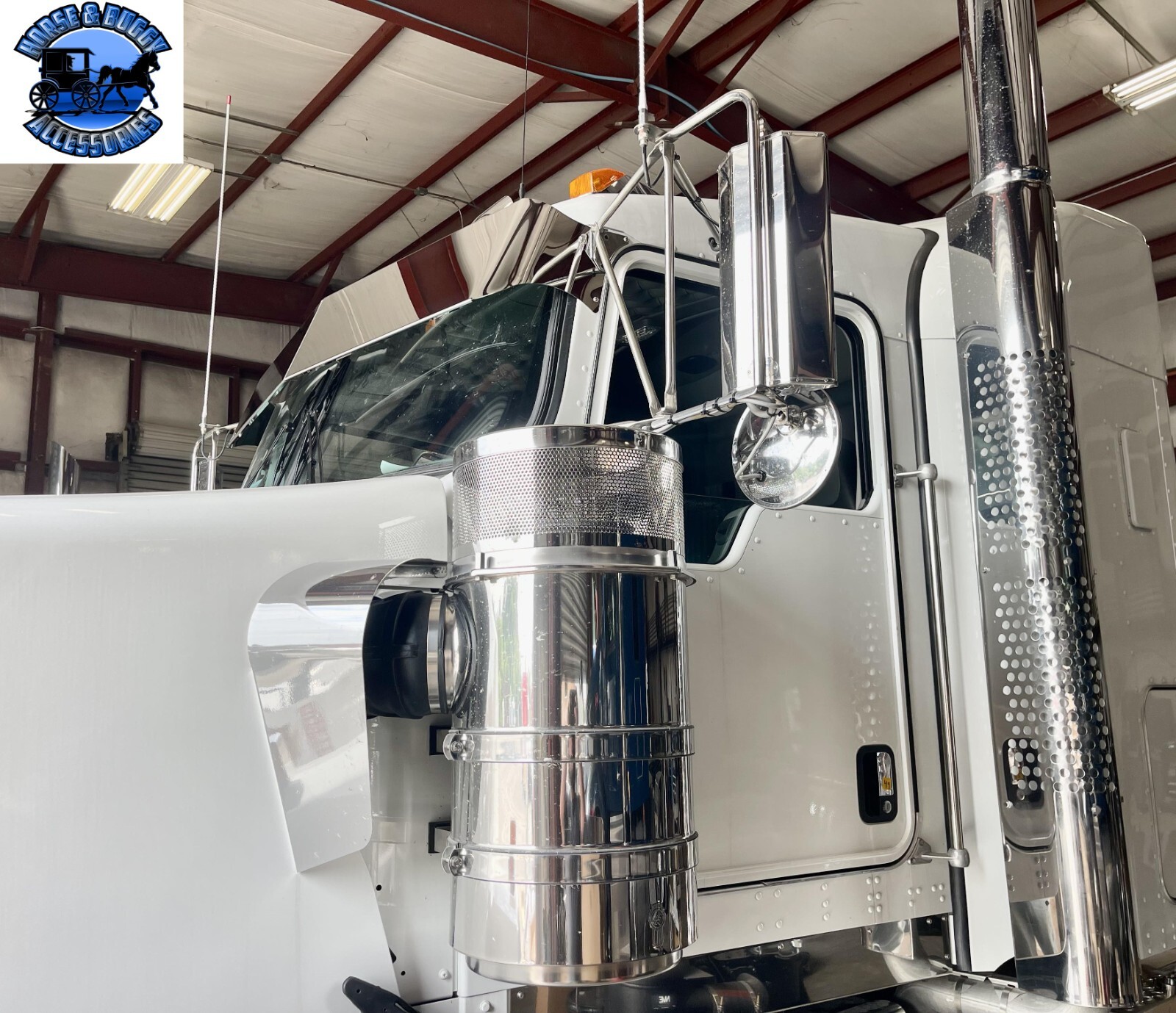 ROLLIN LOW KENWORTH 10" STRAIGHT VISOR FITS-AERO CAB MODELS #2023