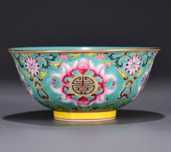 5.9'' YongZheng Marked Enamel Colour Porcelain bat flower pattern Bowl Bowls