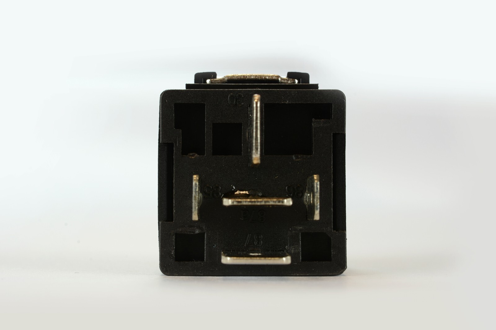 100 LOT TEMCo INDUSTRIAL 12 V 60/80 Amp Bosch Style S Relay SPDT Automotive