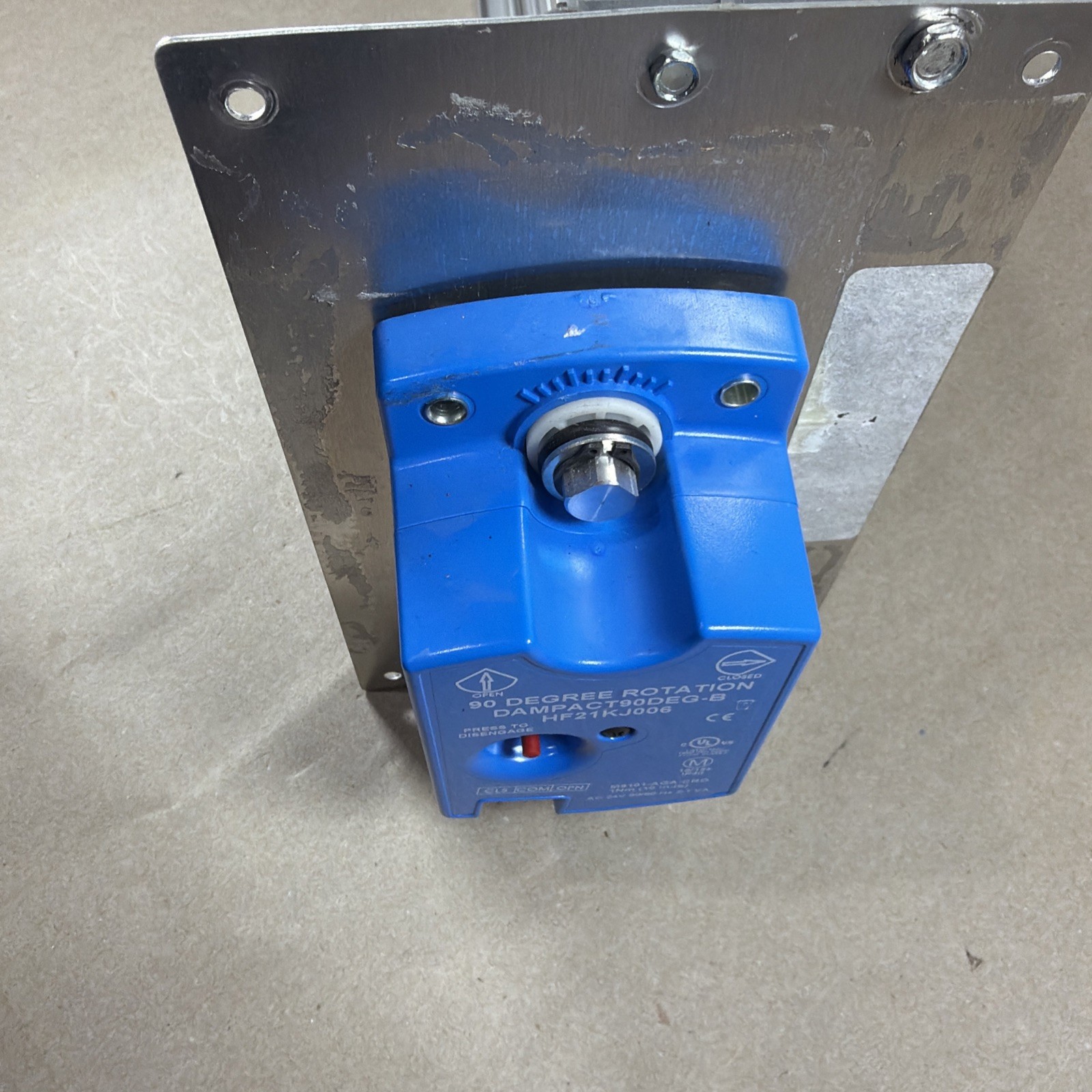 Carrier Damper Actuator 90 Degree Rotation DAMPACT90DEG-B HF21KJ006 DAMPSLB 8x16