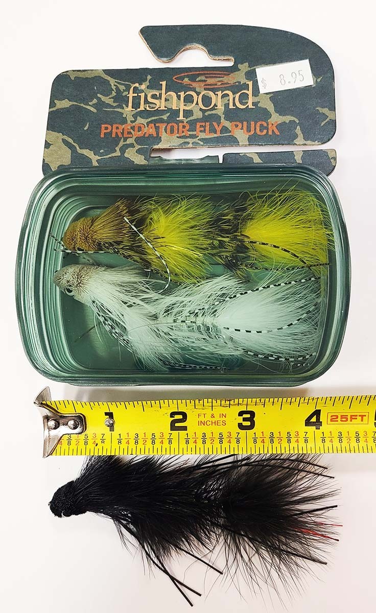 FISHPOND PREDATOR FLY PUCK WATERPROOF BOX FOR STREAMERS LARGE FLIES-SEE THROUGH