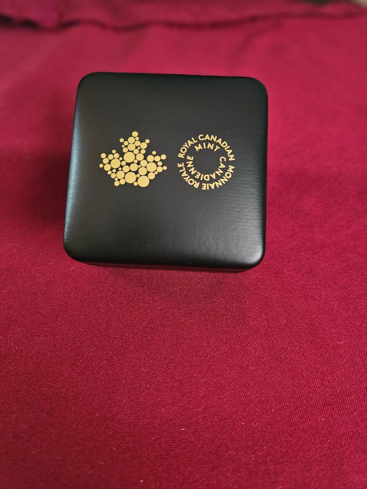 Royal Canadian Mint Box with Clamshell BOX ONLY, NO COIN Perfect Condition