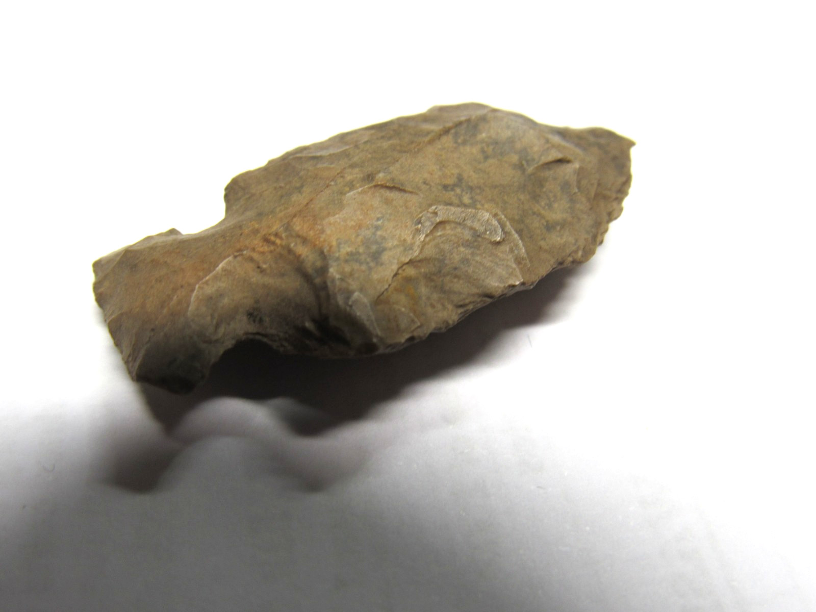 AUTHENTIC INDIAN ARROWHEAD 1 5/8" PROJECTILE FROM OHIO*