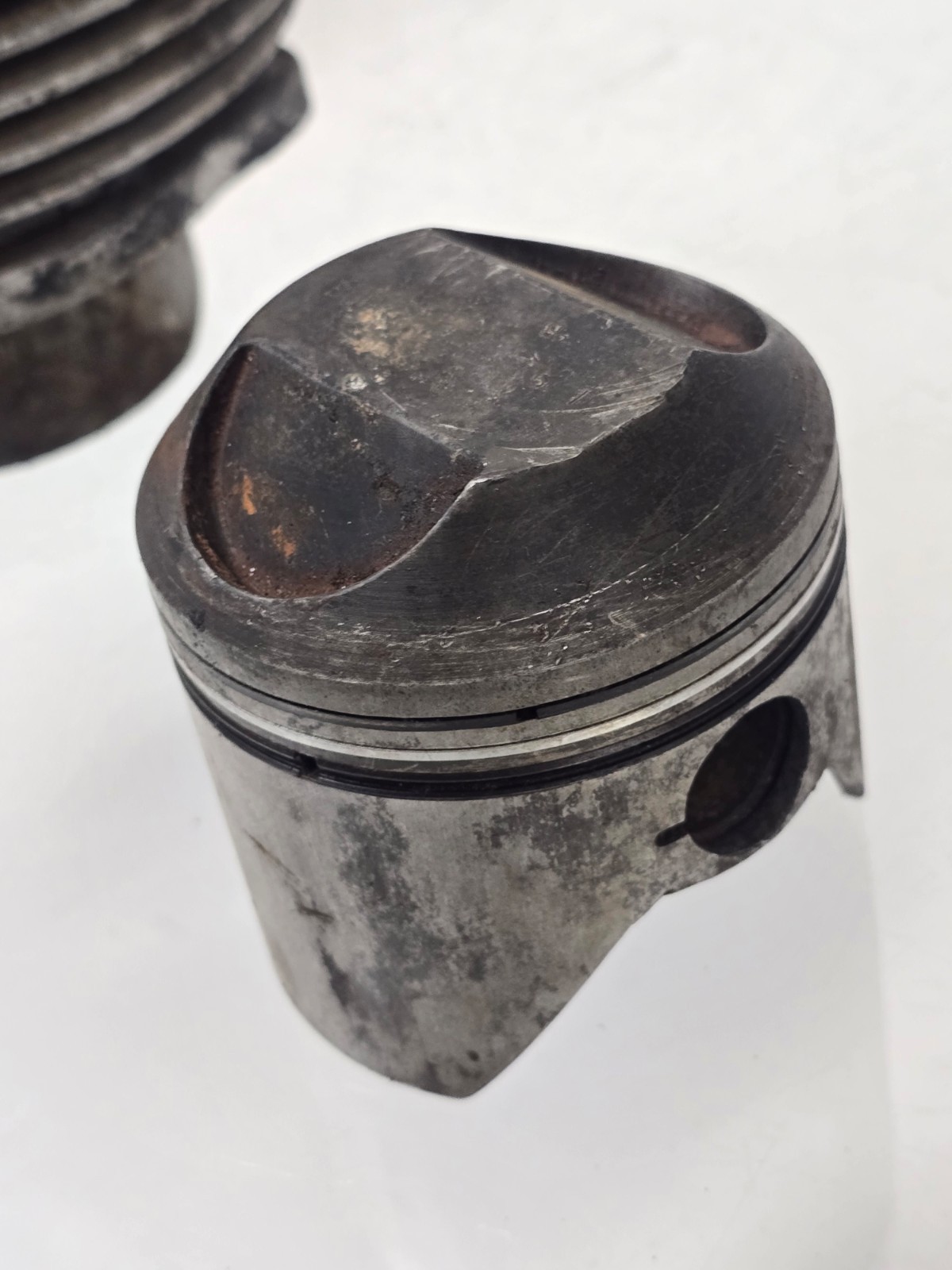 DUCATI SINGLE 250 BEVEL NARROW CASE CYLINDER JUG BARREL W/ PISTON DM250 DIANA