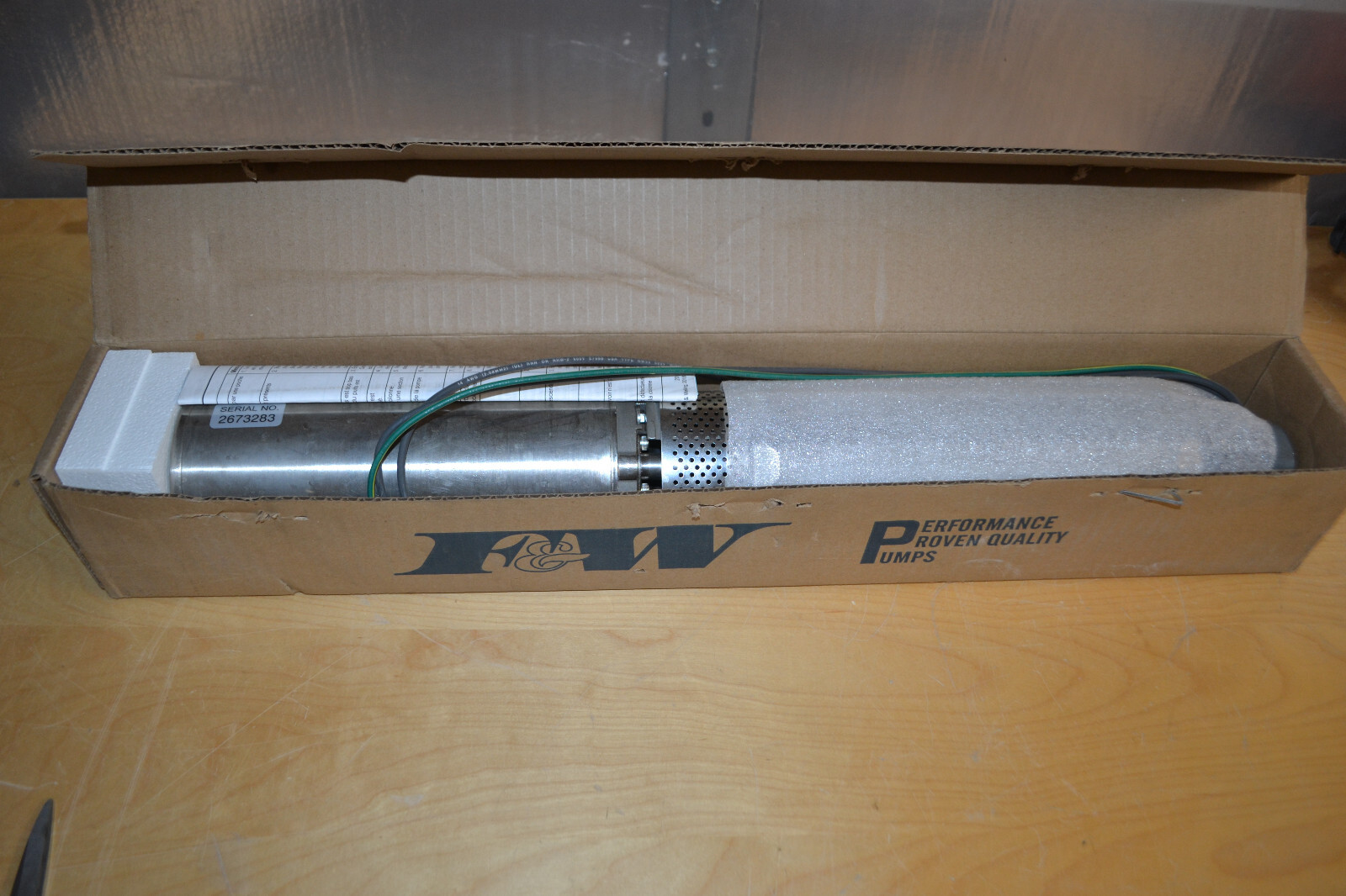 FLINT & WALLING ~ 4F10S05005 ~ Submersible Pump, 1/2HP, 2 Wires, 10 GPM, 1 Phase