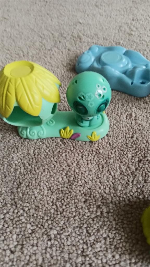 Spin Master Zoobles Mixed Lot McDonalds & Orig Giraffe Zizi Bird Daniela Seal