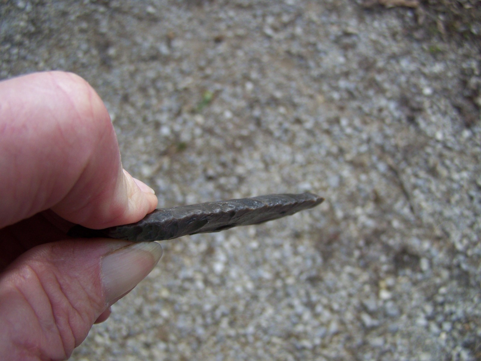 Here is a group of reproduction arrowheads! (Read listing)