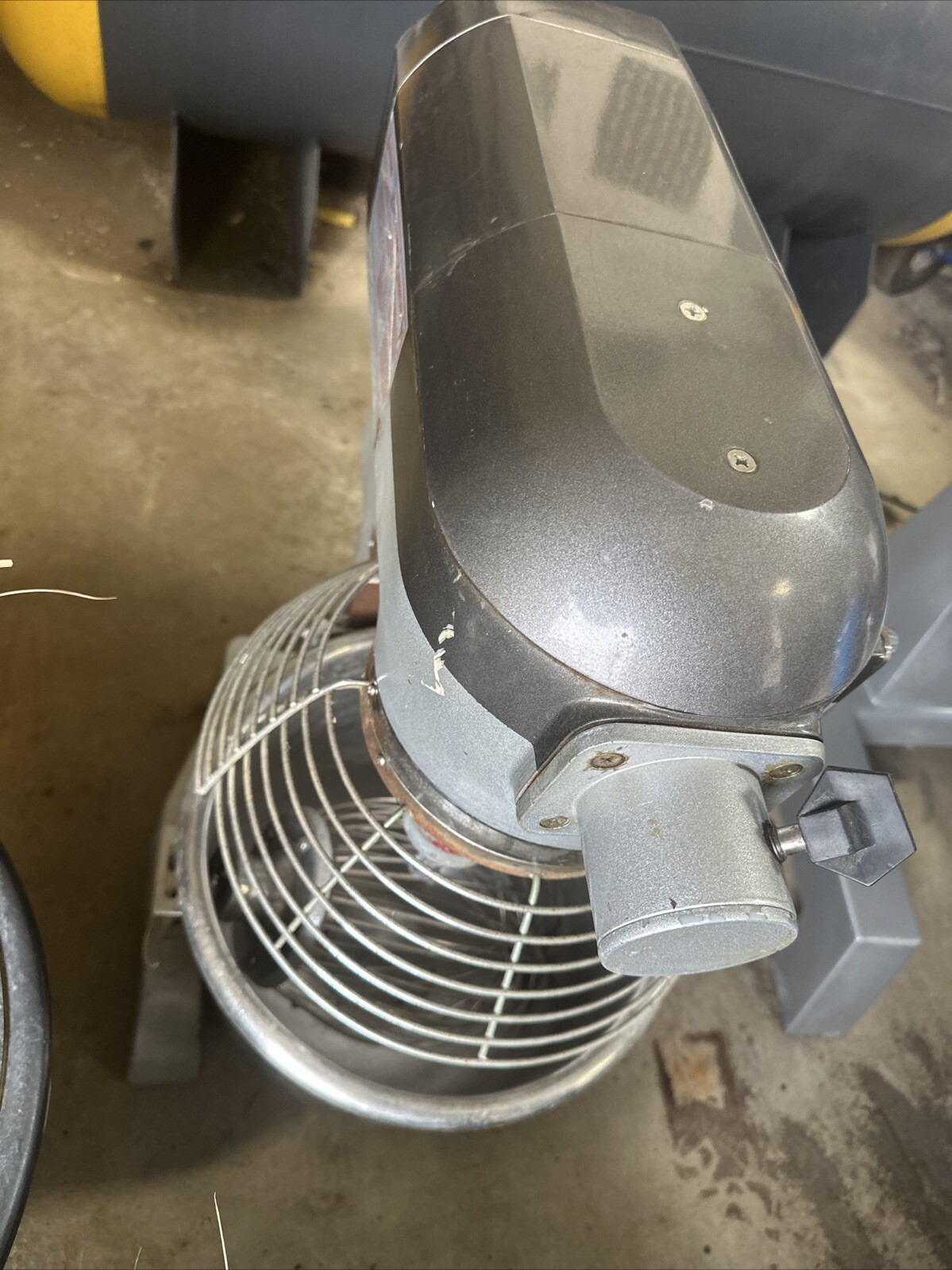 General GEM120 Commercial Planetary Dough Mixer 20-quart