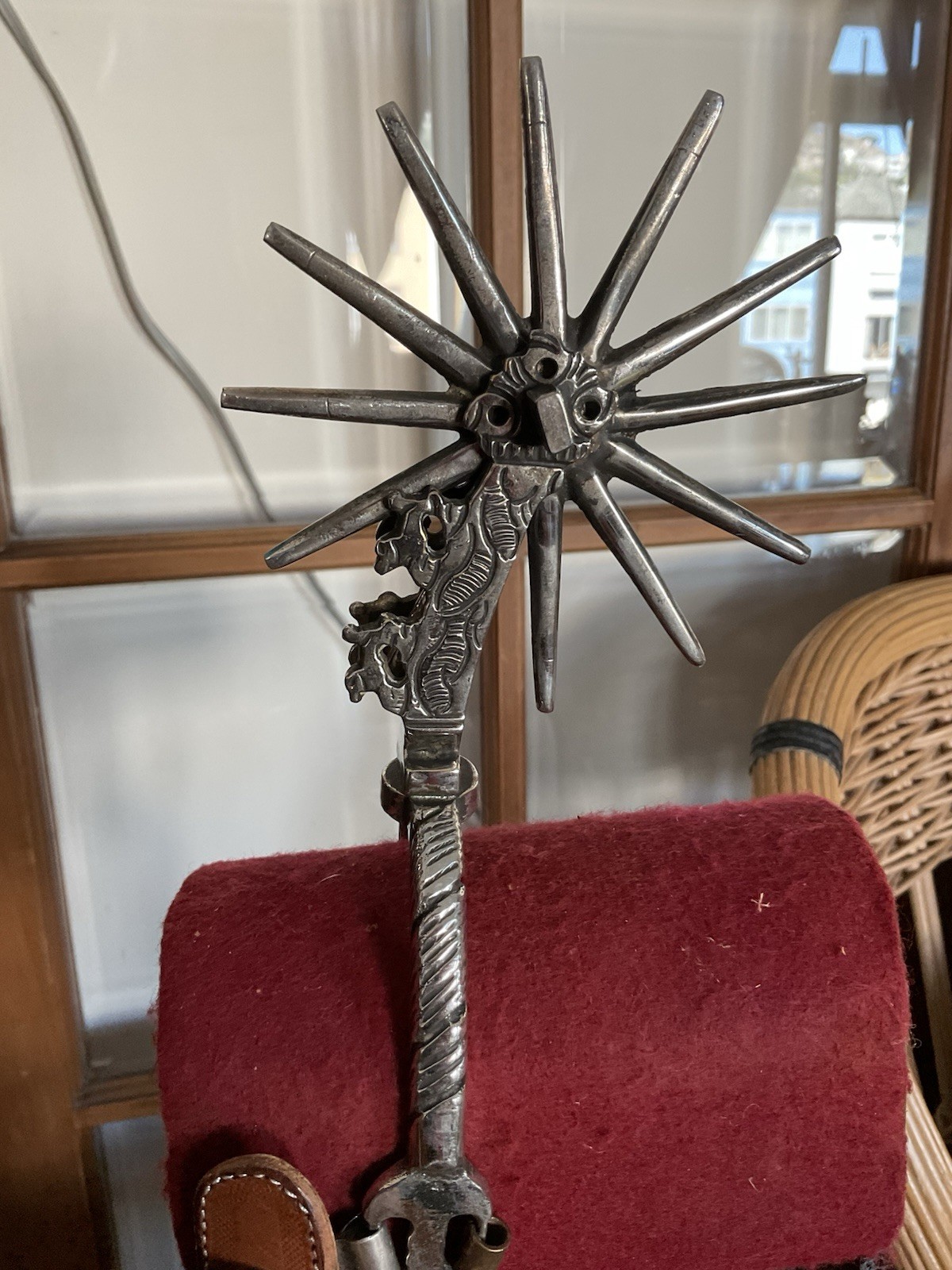 ANTIQUE RARE MEXICAN SPURS