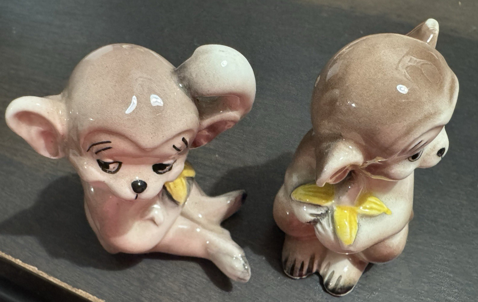 Vintage Monkey Salt and Pepper Shakers JAPAN Eating Bananas 1950s Kitsch Kitchen