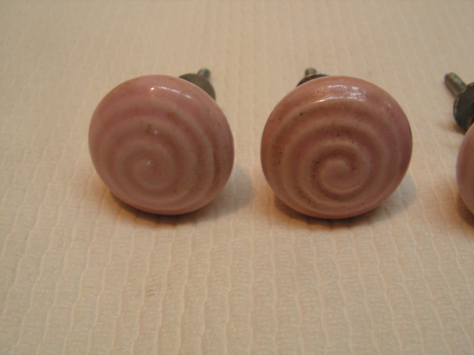 4 Vintage Porcelain Drawer Pull Handle PINK SPIRAL Cabinet Knobs NICE!